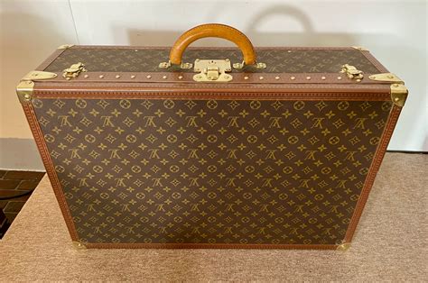 louis vuitton 70s|vintage Louis Vuitton suitcase.